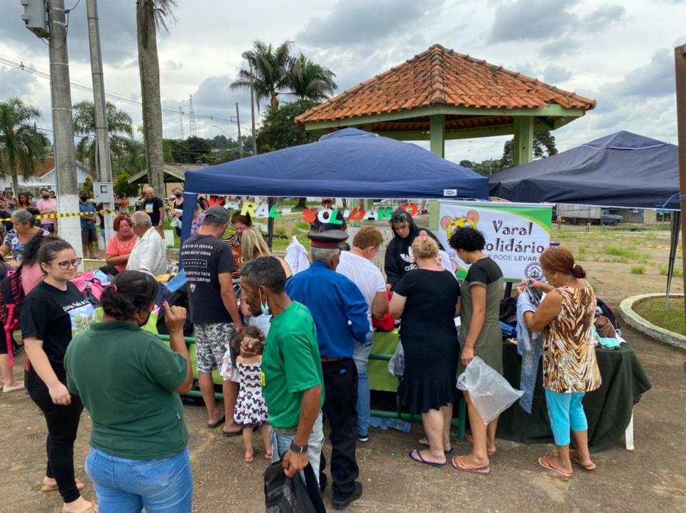  Foram mais de 1.200 peças distribuídas para população do município. Foto: Divulgação