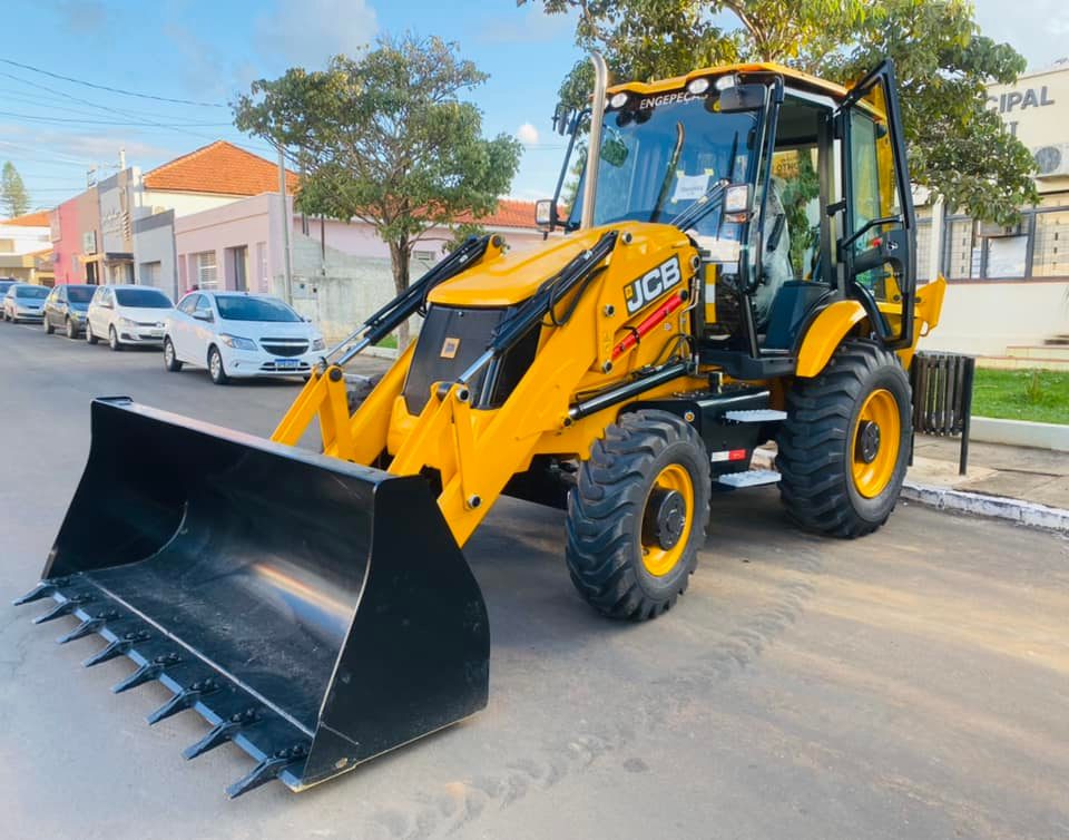 Maquinas são do modelo JCB com tração 4x4. Foto: Divulgação. 