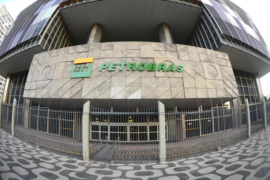 Fachada do predio da Petrobras, localizado no centro do Rio de Janeiro. Foto: Agência O Globo