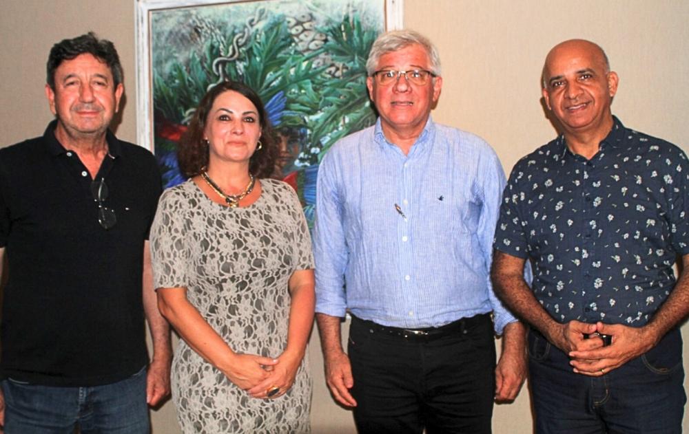 A nova diretoria é composta por Wilson de Oliveira, Joicieli Fabrício, Nery José Thomé, Juscelino Costa e Ricardo Takiguti. Foto Divulgação