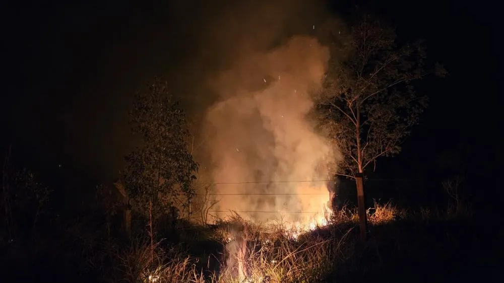 Incêndios são registrados em menos de 24 horas em Japira. Foto: Bairro Ponte Preta em Japira