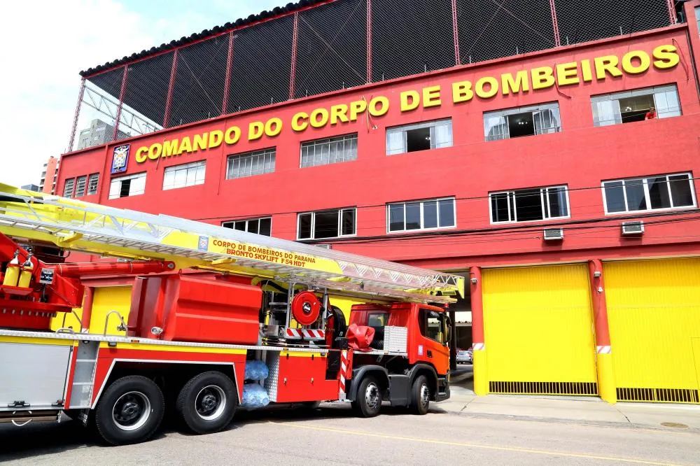Falsos bombeiros tentam aplicar novo golpe no Paraná. Foto: Gilson Abreu/AEN