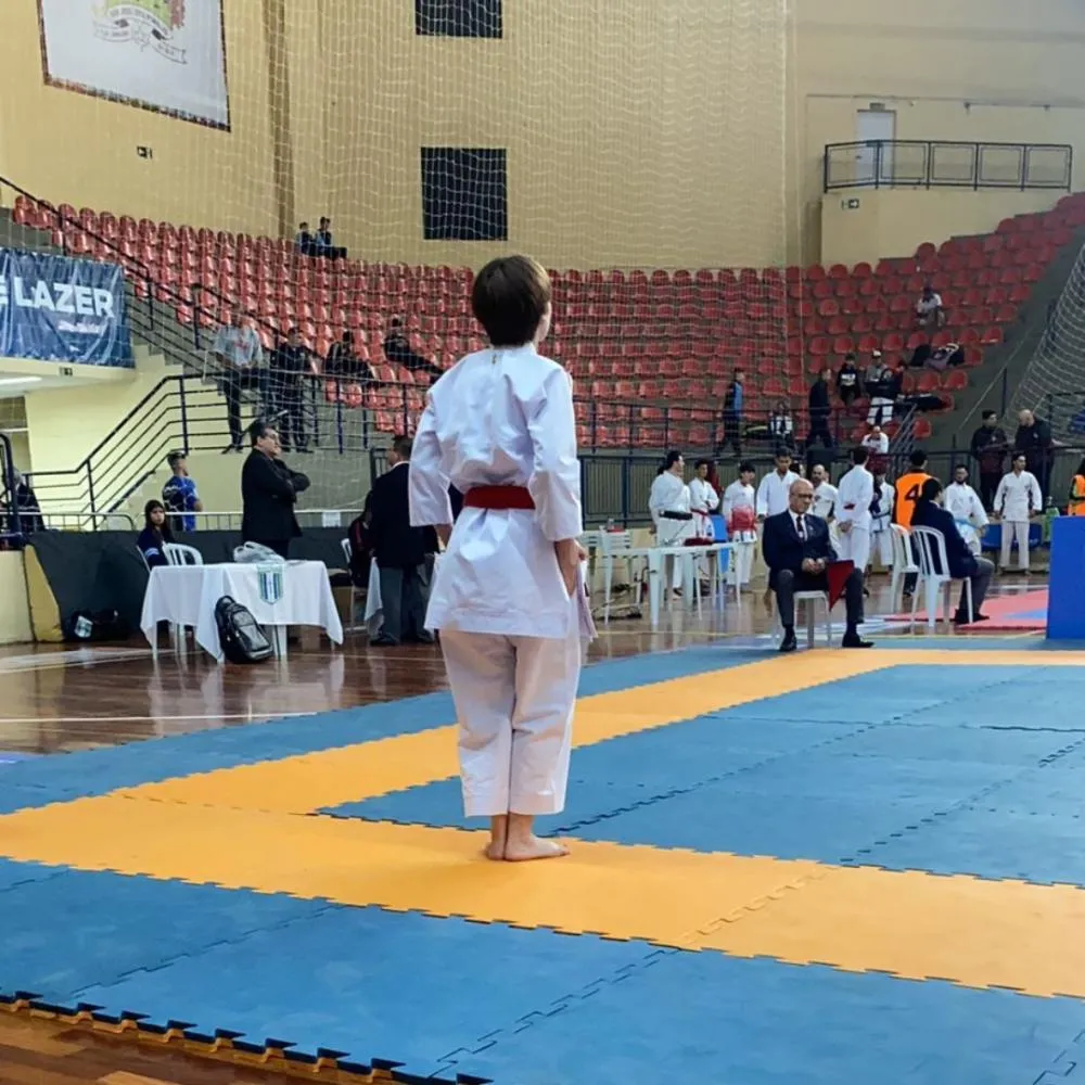 Alice Mello no Campeonato Paranaense de Karatê. Foto: Arquivo Pessoal