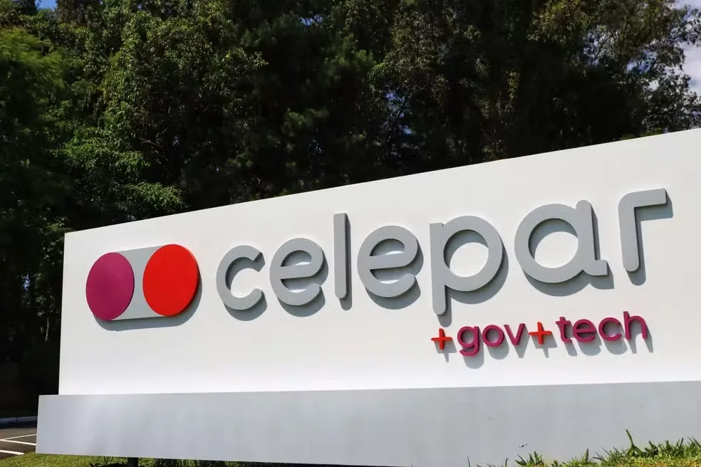 Celepar foi fundada em 1964 e conta com 980 funcionários — Foto: José Fernando Ogura/Arquivo AEN