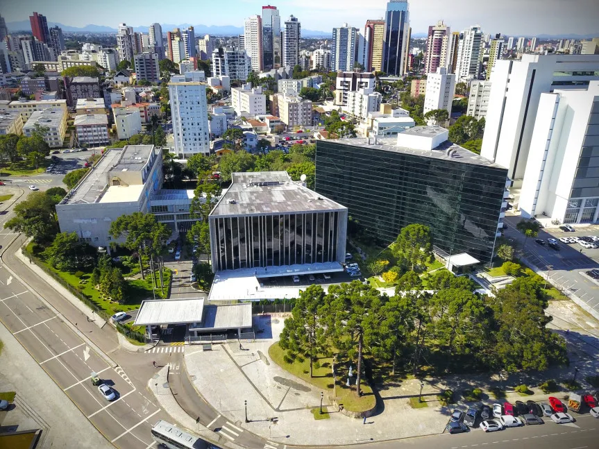 Com o índice de 95,32% alcançado no levantamento divulgado na última quarta-feira (13), a Assembleia do Paraná é o único órgão estadual a conquistar o Selo Diamante.Créditos:José Fernando Ogura