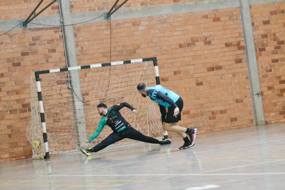 Disputa de Handebol. Foto: Marcos Júnior