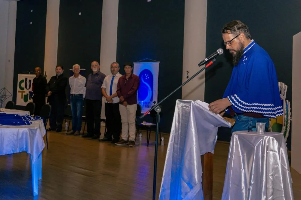 Posse dos novos membros da ALNORPI em Siqueira Campos. Foto: Divulgação