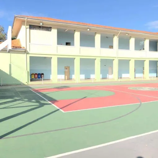 Nesta quinta-feira (19), a Secretaria de Estado da Educação (SEED), divulgou a ata de homologação que definiu quais instituições privadas de ensino farão a gestão administrativa de cada um dos colégios que aceitaram o programa Parceiro da Escola. Além de 