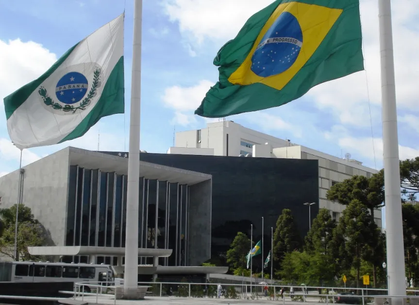 Imagem do prédio da Assembleia Legislativa do Paraná. Foto: Adriana Ribeiro