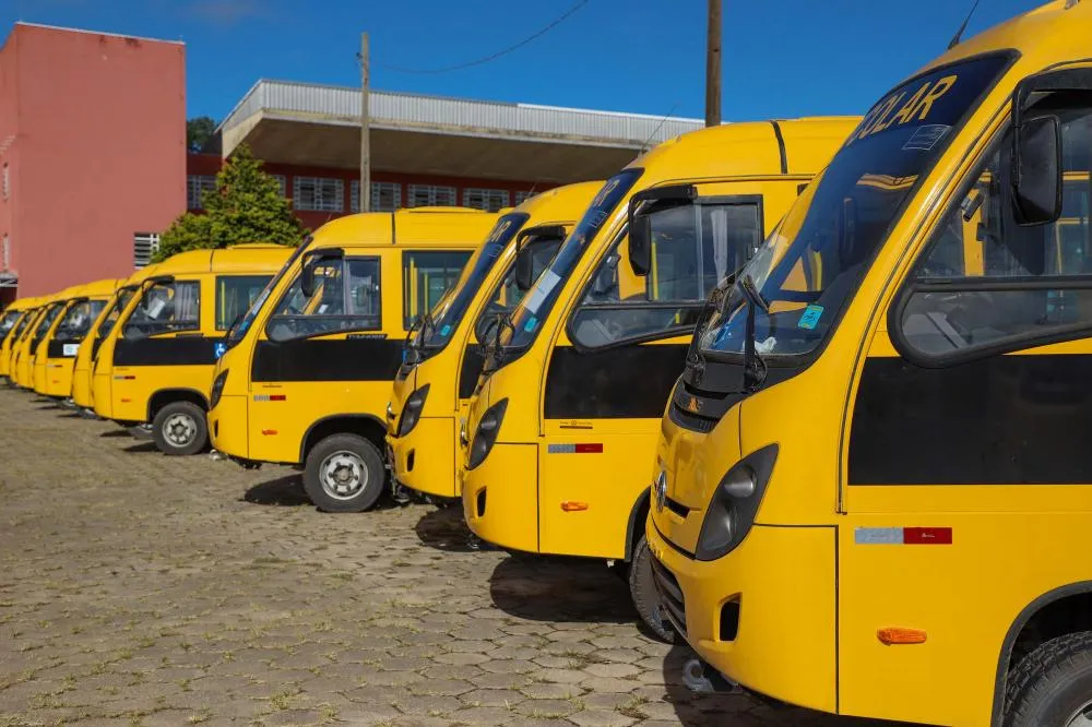 Oito cidades entre o Norte Pioneiro e Campos Gerais do Paraná receberão os novos ônibus. Foto: Patryck Madeira/SEDEST