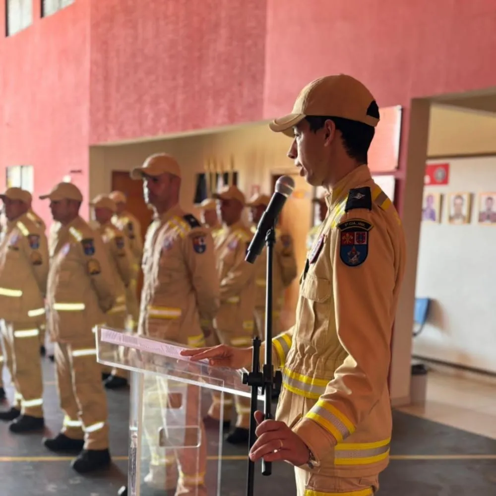 Aniversário de 40 anos do Corpo de Bombeiros de Jacarezinho. Foto: Divulgação/Corpo de Bombeiros