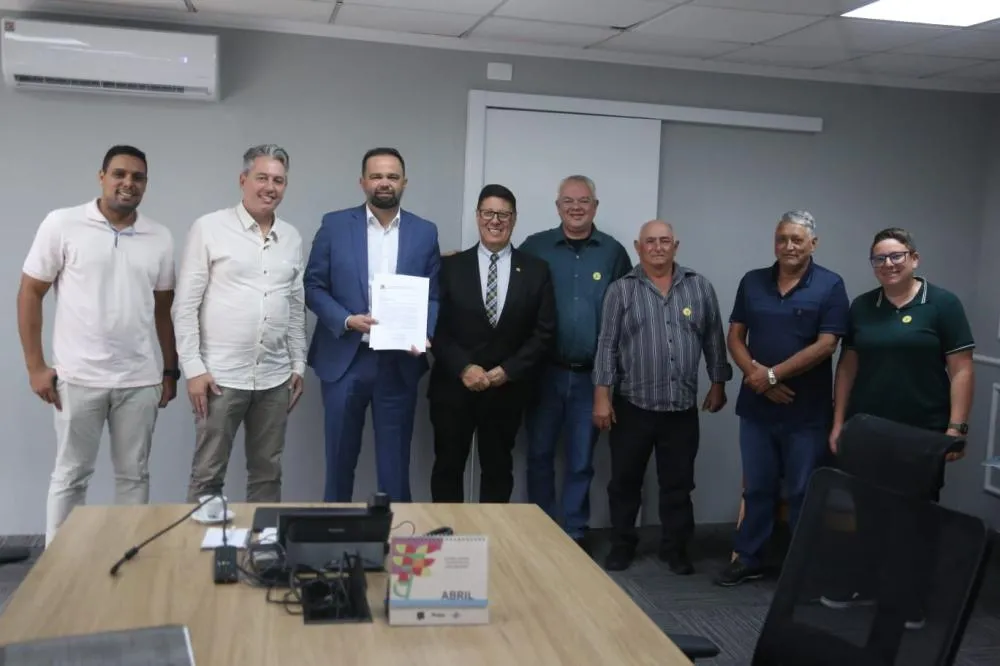 Reunião com Roni Miranda aconteceu na última quarta-feira (23) na Secretaria Estadual de Educação. Foto: Divulgação