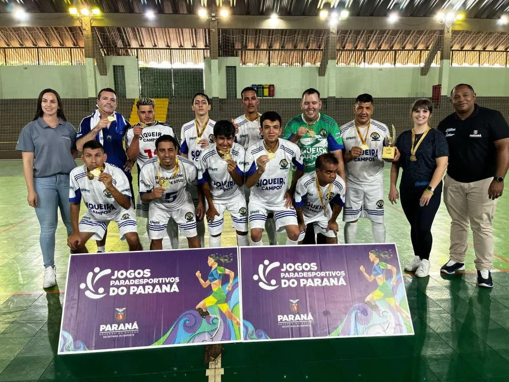 Atletas do futsal conquistaram a medalha de ouro na modalidade. Foto: Divulgação