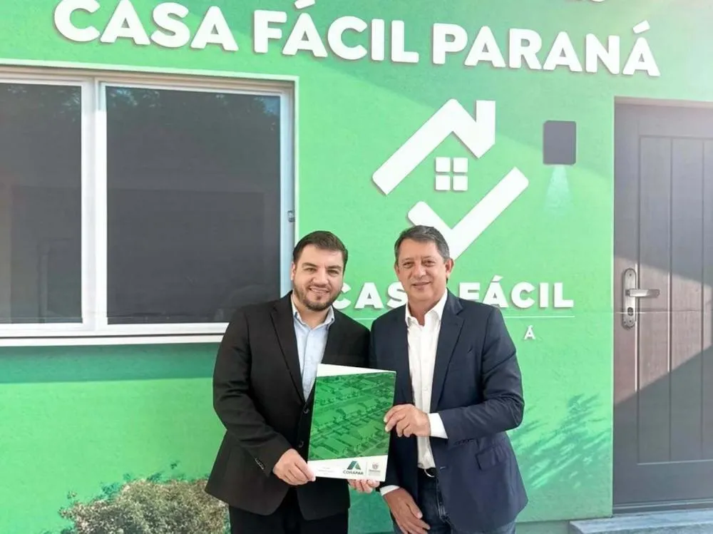 Prefeito Gerson Nunes e o vice-prefeito Motta firmaram o acordo com o Governo, que resultará em mais de R$15,4 milhões de investimentos. Foto: Divulgação