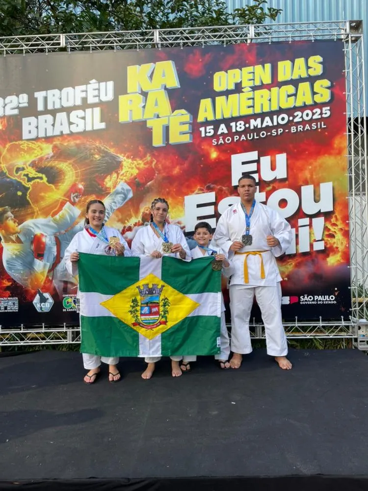 Atletas representaram o município, a Federação Paranaense e a Seleção Brasileira na competição. Foto: Divulgação