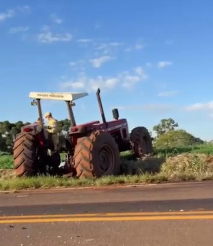 Acidente trágico na PR -436, no trecho que liga as cidades de Abatiá e Bandeirantes, na região do Norte Pioneiro. Foto: Divulgação/Cleverson Rodrigues