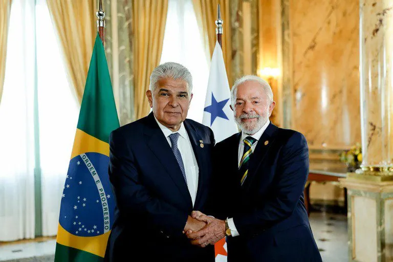 Os dois presidentes acertaram a realização de visitas recíprocas entre os países. Foto: Agência Gov