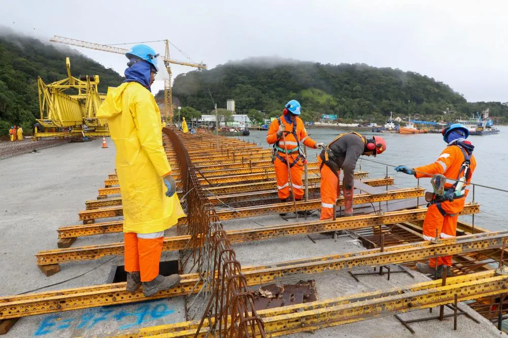 Obras da Ponte de Guaratuba. Foto: Ari Dias/AEN