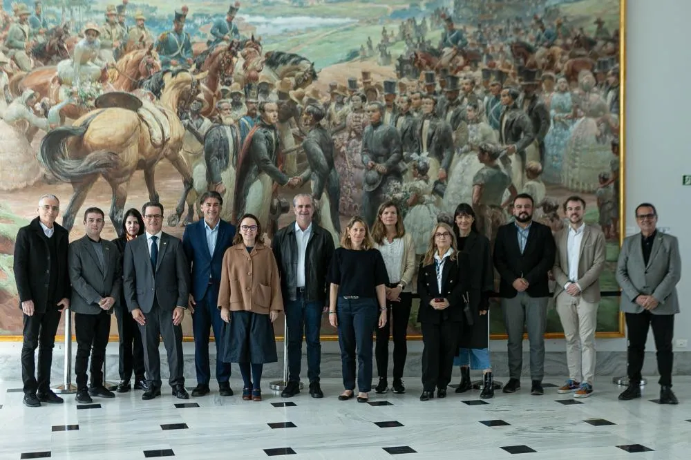 Encontro no Petit comité com representantes do Museu Pompidou (França). Foto: Roberto Dziura Jr/AEN