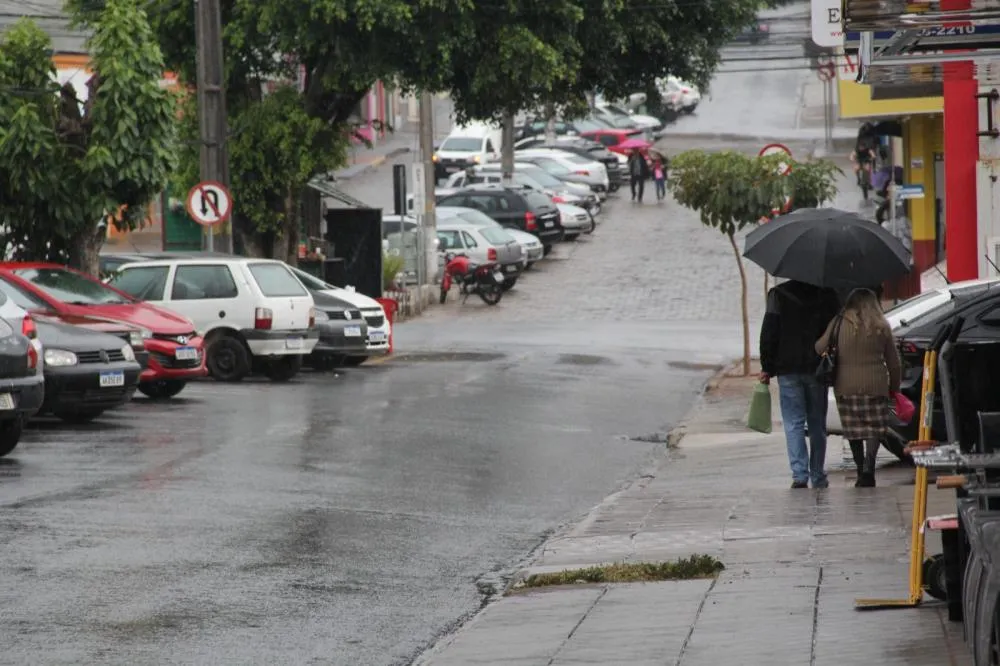 Chuva atinge Wenceslau Braz desde o período da manhã. Foto: Davi Martins/Folha Extra