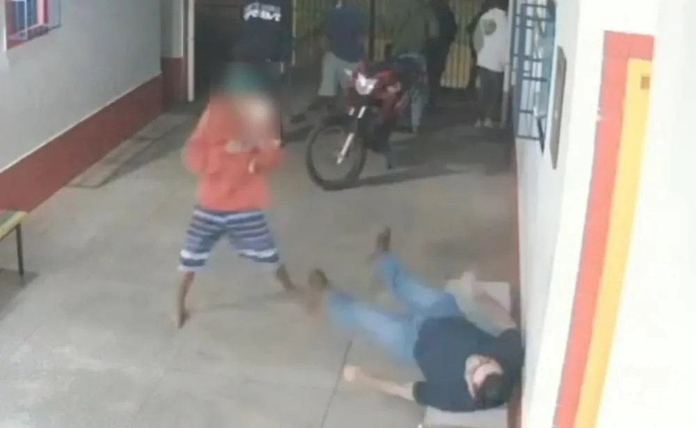 Câmeras de segurança registraram o momento das agressões. Foto: Divulgação