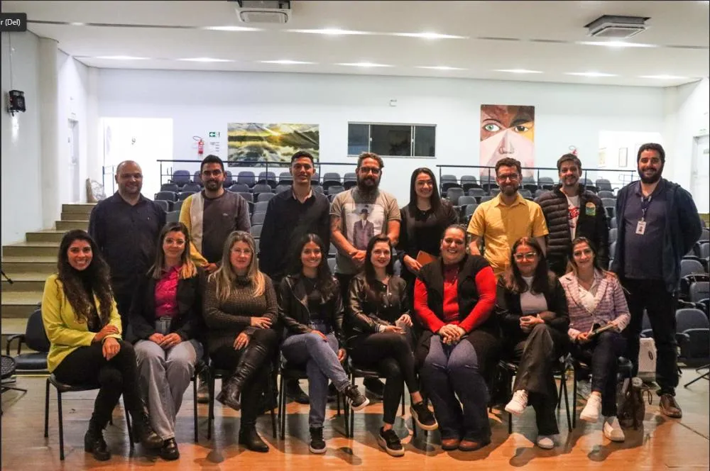 Encontro reuniu gestores de Salto do Itararé, São José da Boa Vista, Santana do Itararé, Wenceslau Braz, Siqueira Campos, Carlópolis, Jaboti, Tomazina e Pinhalão. Foto: Divulgação