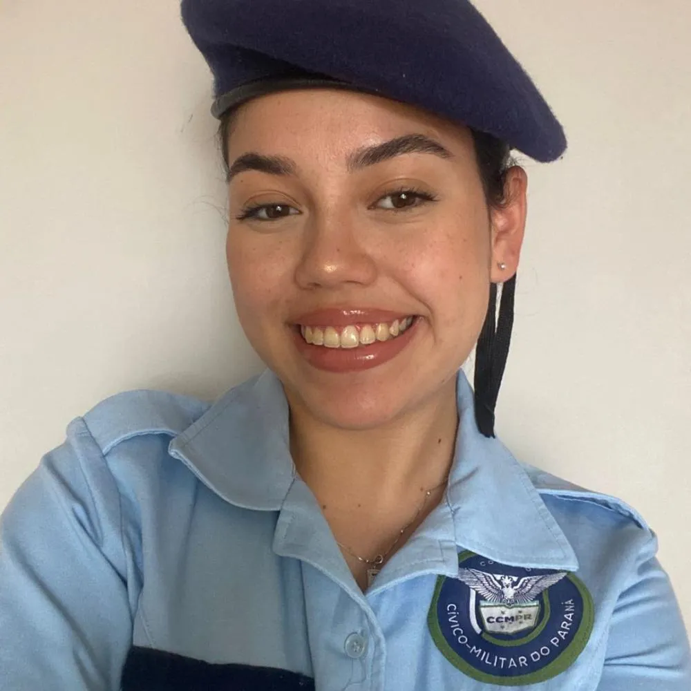 Emilly Corrêa da Rosa, estudante do Colégio Cívico-Militar Miguel Nassif Maluf. Foto: Arquivo Pessoal