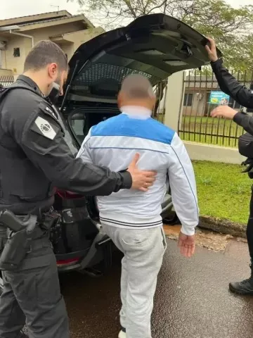 Padre foi preso na manhã deste domingo (24), em Cascavel. — Foto: Polícia Civil (PC-PR)