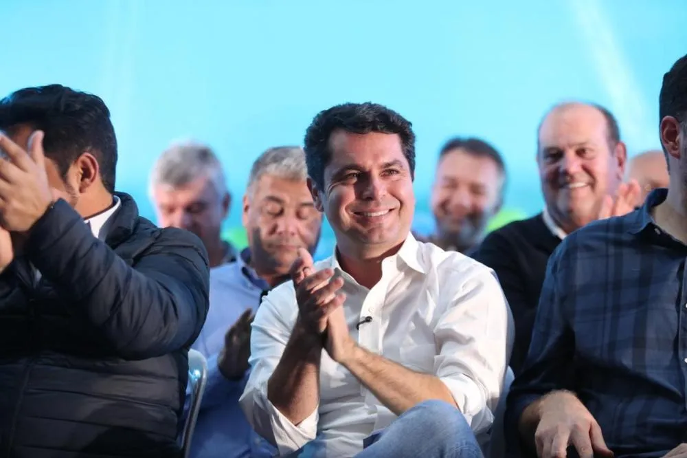  Paraná Pesquisas aponta Alexandre Curi (PSD), presidente da Alep, como favorito na corrida ao Palácio Iguaçu em 2026. Foto: Assessoria