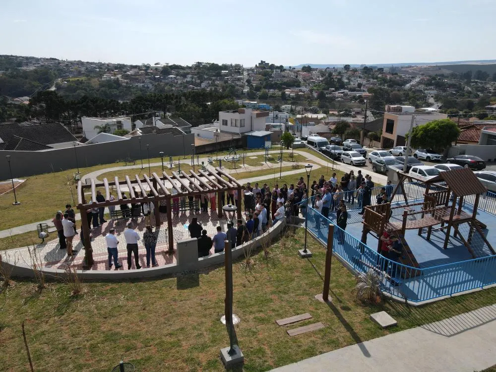 Praça foi inaugurada na última sexta-feira (12). Foto: Divulgação