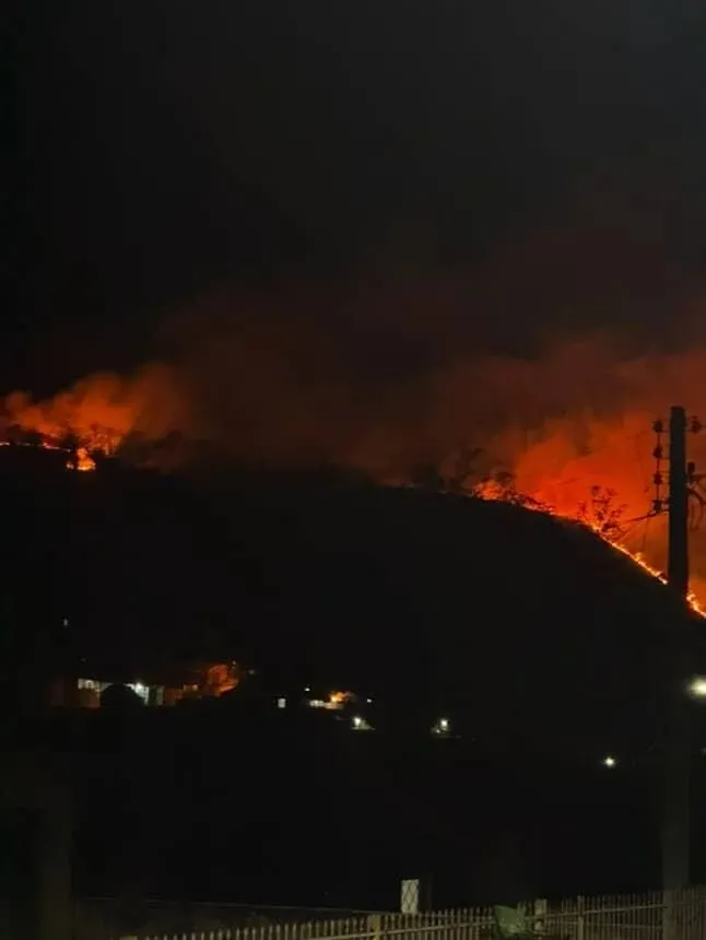 Chamas destruíram cerca de cinco mil quilômetros quadrados do Morro do Sabão. Foto: Ta no Site