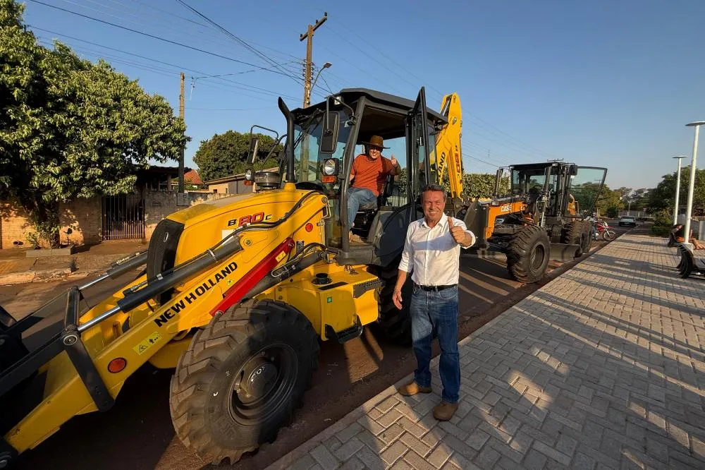 Investimento soma R$ 1,4 bilhão, para que as prefeituras possam adquirir os maquinários. Foto: SEAB-PR