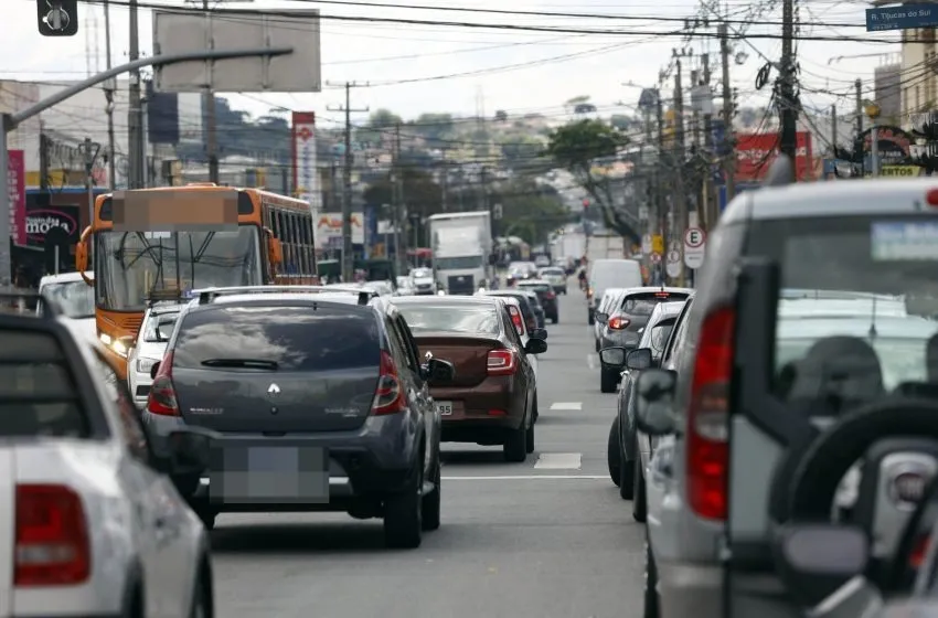Maioria dos trabalhadores da região precisam de até meia hora para chegar ao serviço. Foto: Ilustrativa/Alexander Ferraz/A Tribuna Jornal