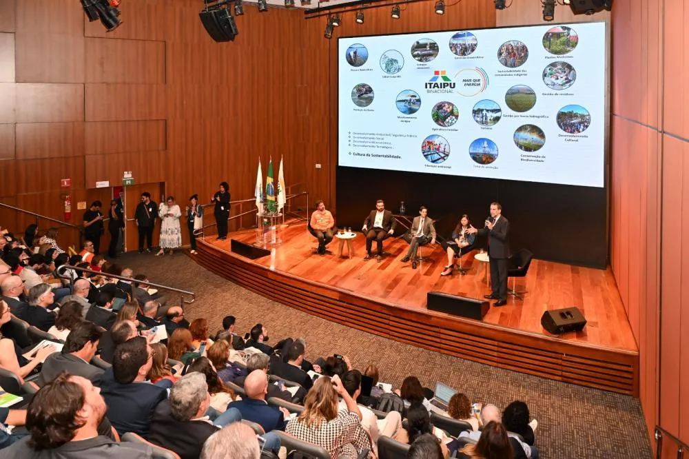 O diretor-geral brasileiro da Itaipu Binacional, Enio Verri, participou da abertura. Foto: William Brisida/Itaipu Binacional