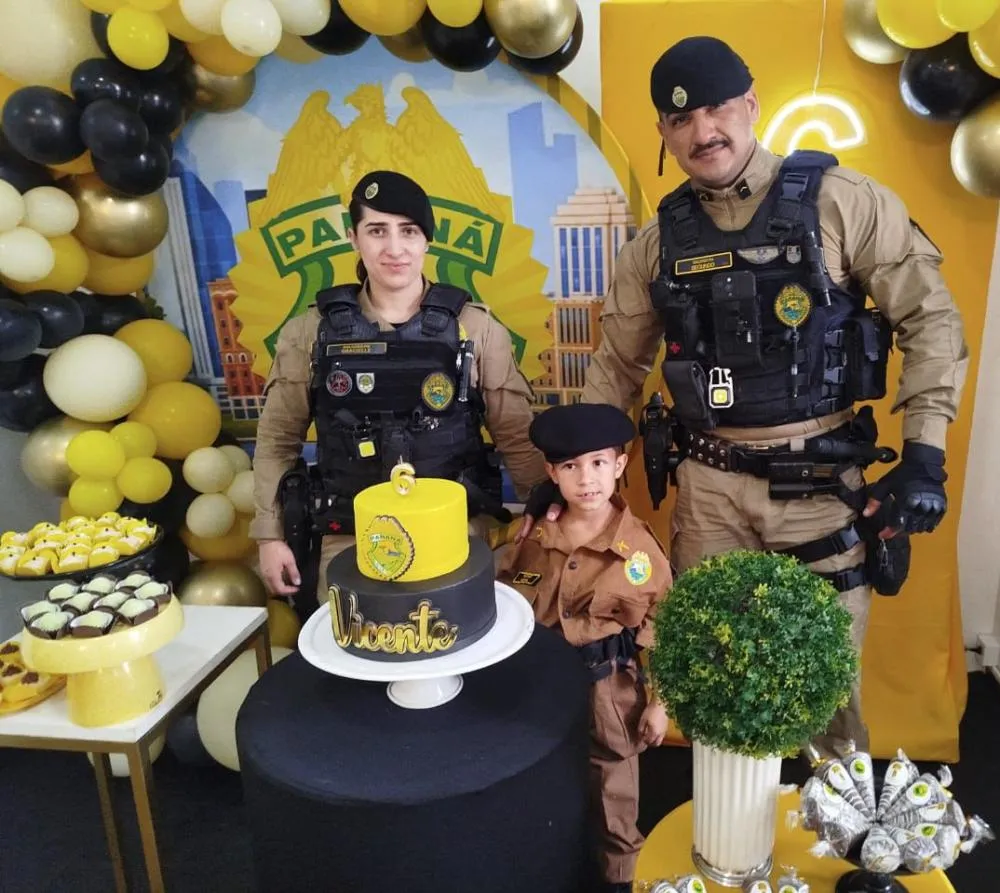 Policiais levaram alegria e emoção para a festa de Infante Vicente. Foto: 2º BPM