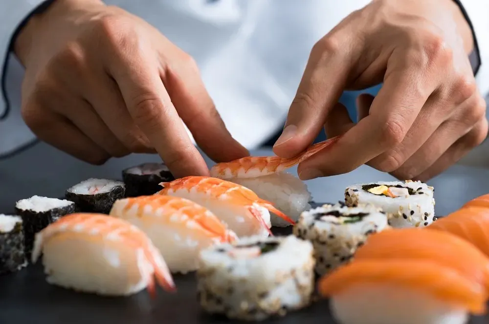 Entre as oportunidades, estão cursos de Culinária Japonesa, Culinária Vegetariana e Culinária Italiana. Foto: Ilustrativa/Divulgação