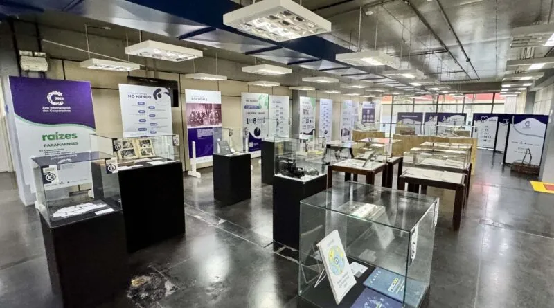 A exposição “Raízes Paranaenses: cooperativas constroem um mundo melhor” abre nesta terça (11), às 15h, no Arquivo Público do Paraná, em Curitiba. Foto: Divulgação