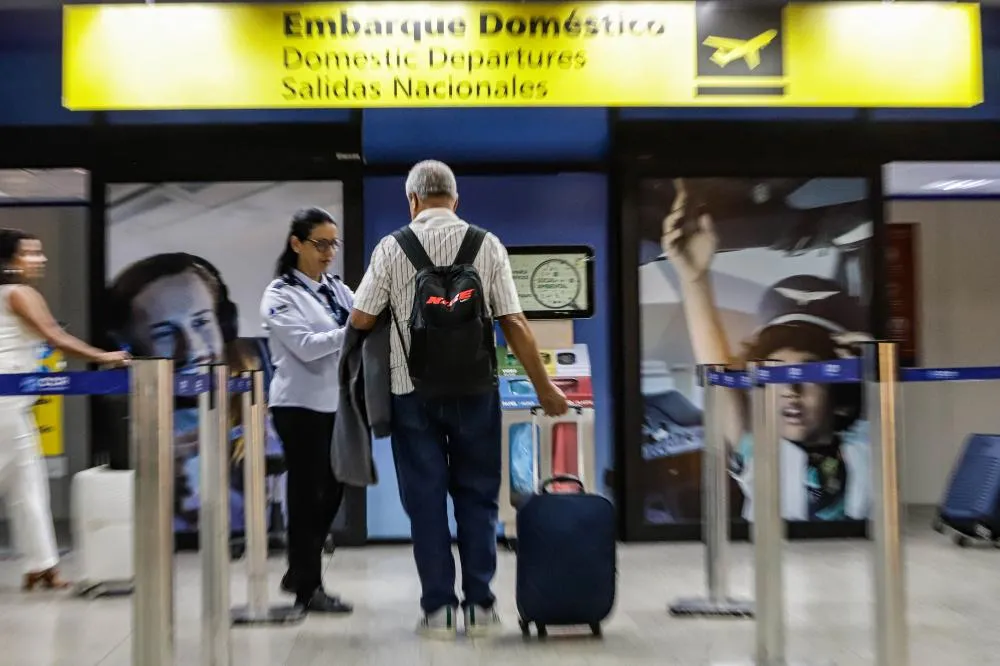 O Paraná recebeu 888.114 turistas internacionais entre janeiro e outubro, alta de 20% frente a 2024, e se consolidou como o 4º maior portão de entrada do país. Foto: Roberto Dziura Jr/AEN
