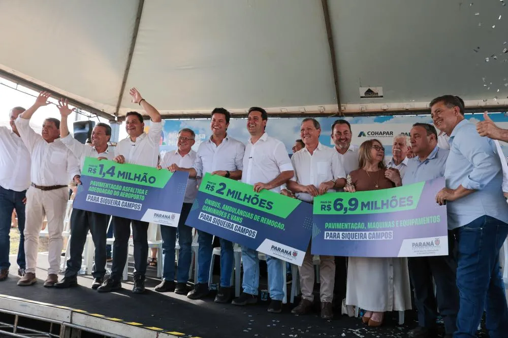 O anúncio foi feito pelo governador Carlos Massa Ratinho Junior na última sexta-feira (28), durante a entrega de 83 casas na cidade. Foto: Geraldo Bubniak/AEN