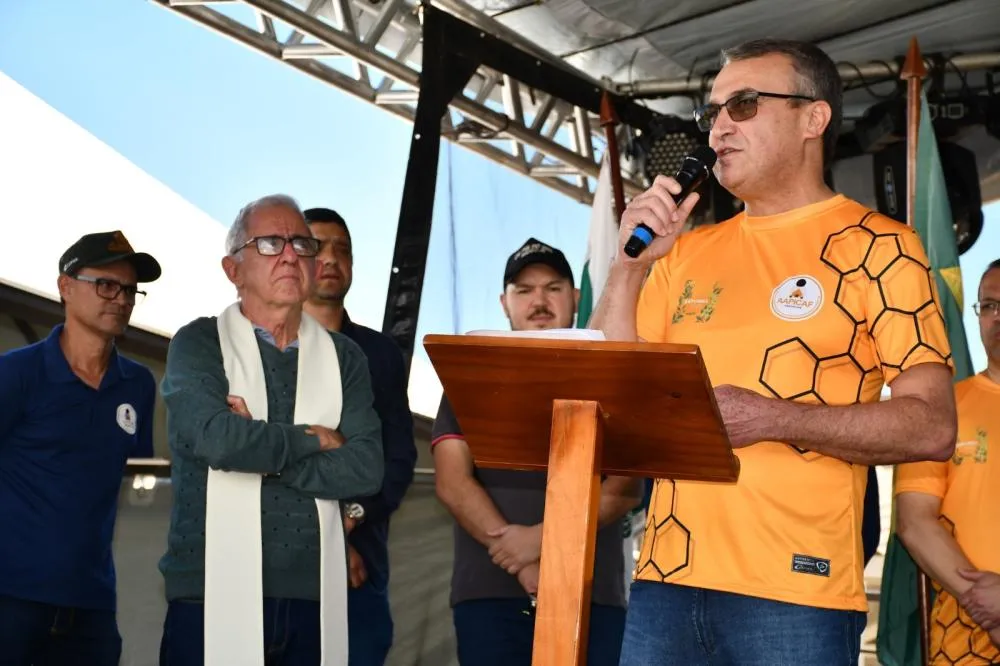 Prefeito Irani José Barros durante a abertura da primeira Expomel. Foto: Divulgação