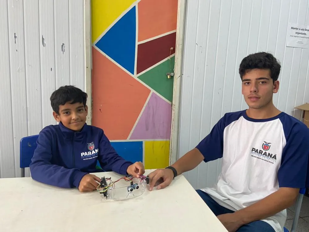 Agora, João e Natan seguem se preparando para representar Wenceslau Braz e o Paraná em uma das maiores iniciativas de empreendedorismo jovem do país. Foto: Folha Extra