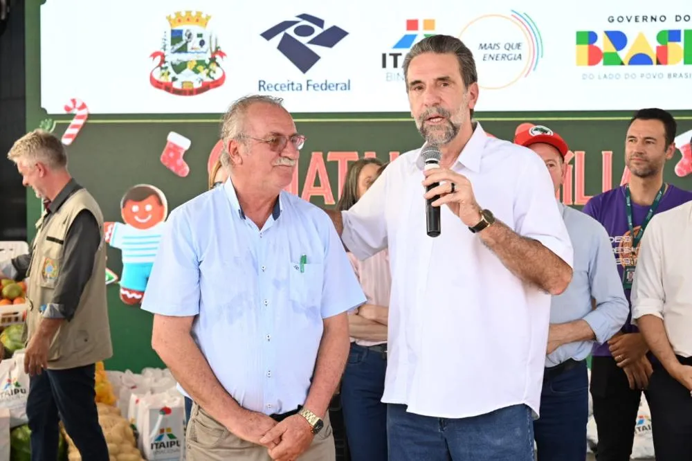 Enio Verri e Sezar Bovino. Foto: Eduardo Raicicki/Itaipu Binacional