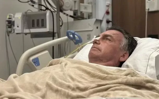 Bolsonaro teria caído durante a madrugada e bateu a cabeça em um móvel na sua cela. Foto: Divulgação