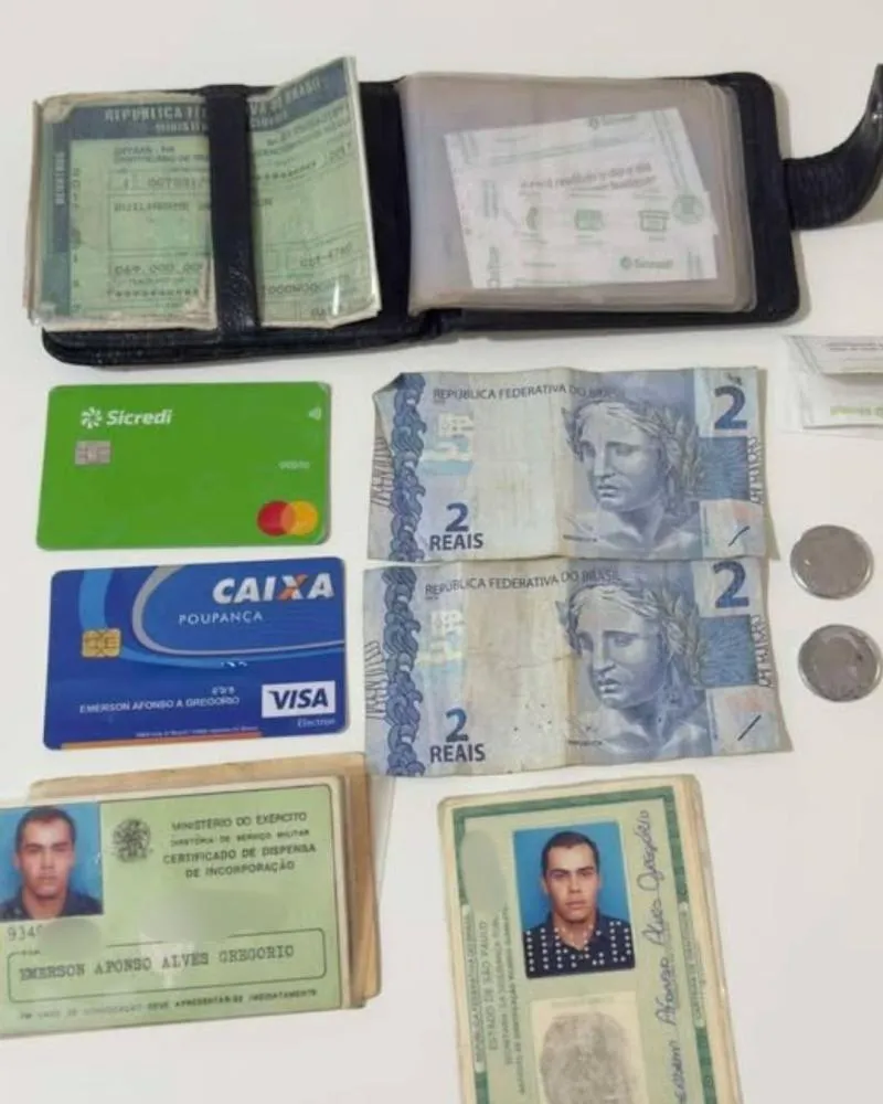 Documentos foram encontrados no Contorno Sul. Foto: Divulgação