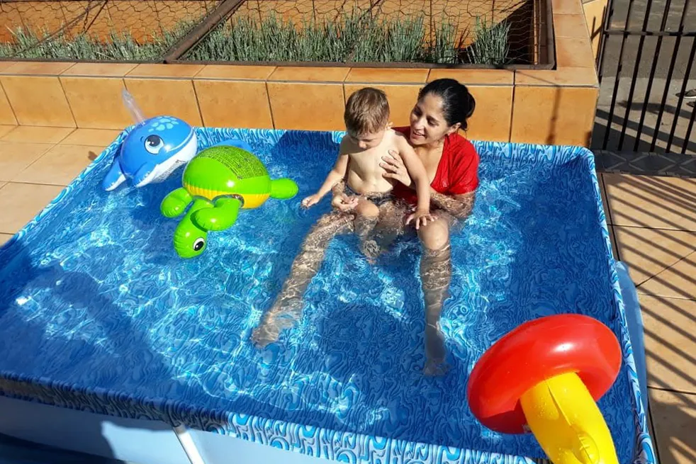 Medidas simples evitam consumo excessivo de água com piscinas plásticas. Foto: Arquivo Pessoal