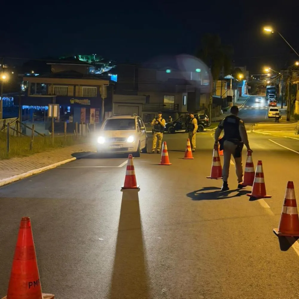 Polícia Militar realiza operação “Lei Seca” em Jaguariaíva e Castro