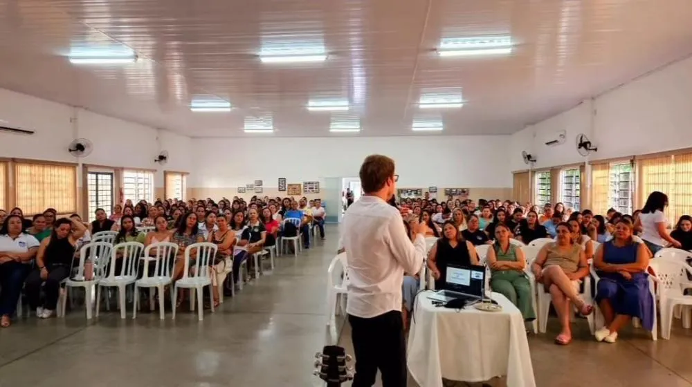 O encontro foi conduzido por Marcos Petry, um dos principais nomes do país quando o assunto é autismo. Foto: Divulgação