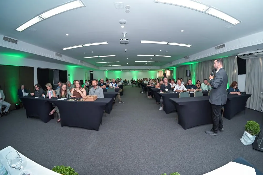 Evento reuniu representantes de 48 câmaras municipais e mais de 150 participantes de diversas regiões do estado. Foto: Assessoria