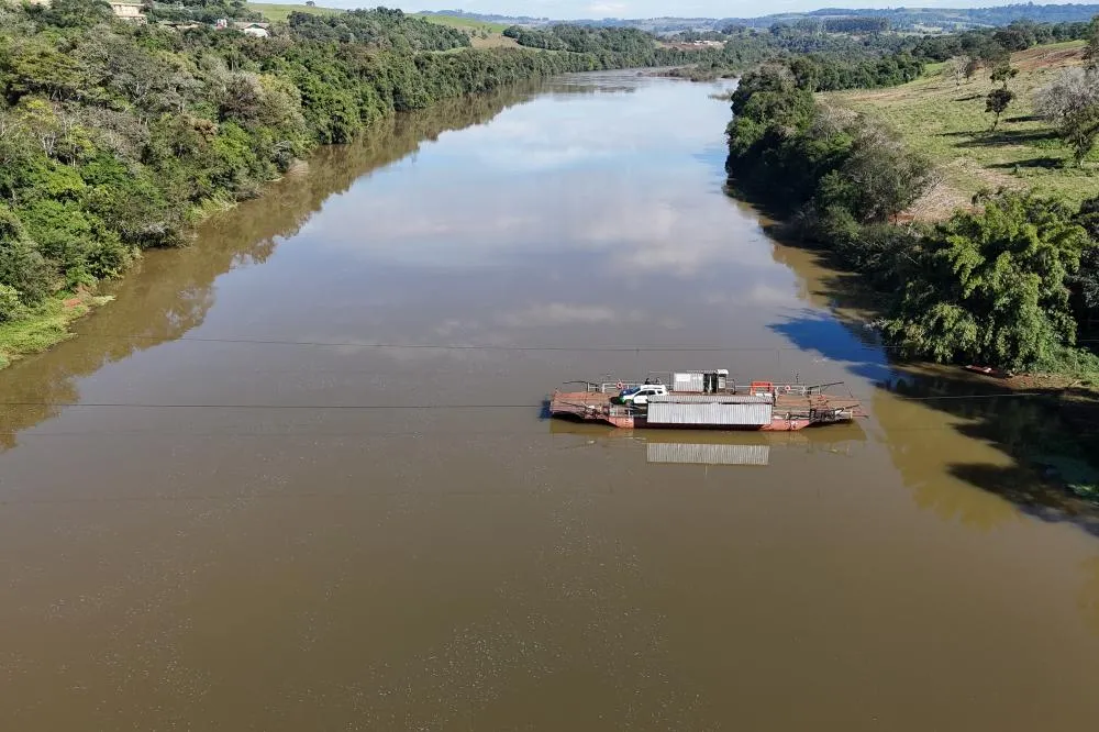 Somente na última semana, o governador Carlos Massa Ratinho Junior autorizou a construção de duas novas pontes em regiões historicamente afetadas pela dependência de balsas. Foto: SECOM