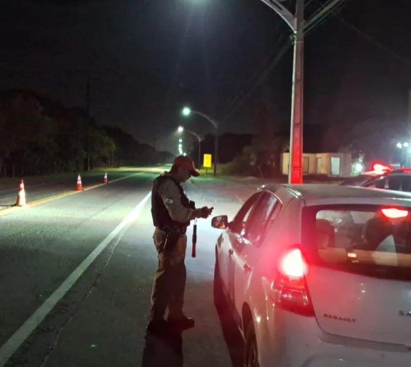 Polícia prende foragido por homicídio em Siqueira Campos